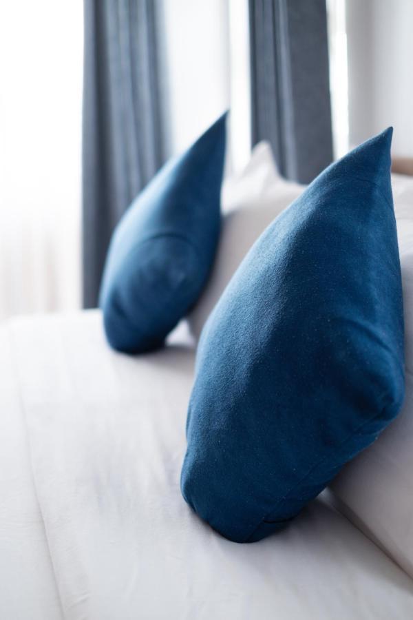Reef Edge Thulusdhoo, Maldives Hotel Luaran gambar