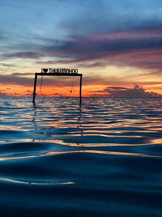 Reef Edge Thulusdhoo, Maldives Hotel Luaran gambar