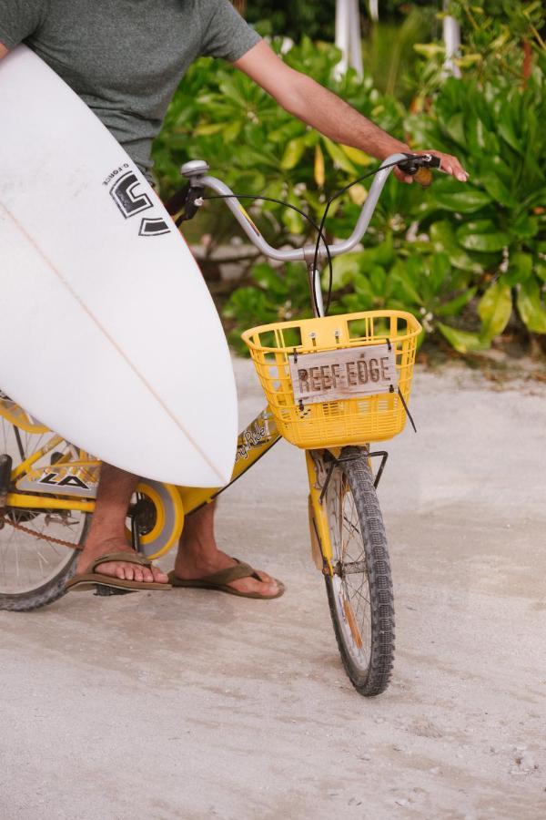 Reef Edge Thulusdhoo, Maldives Hotel Luaran gambar