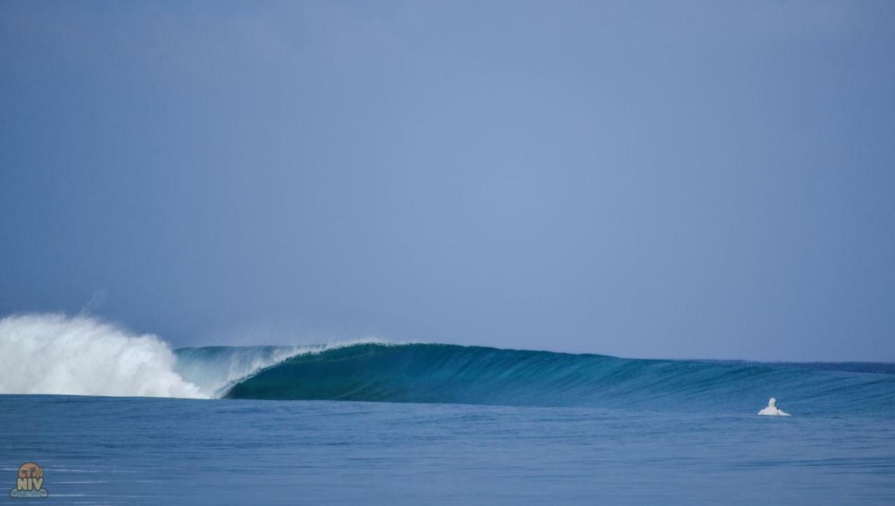 Reef Edge Thulusdhoo, Maldives Hotel Luaran gambar